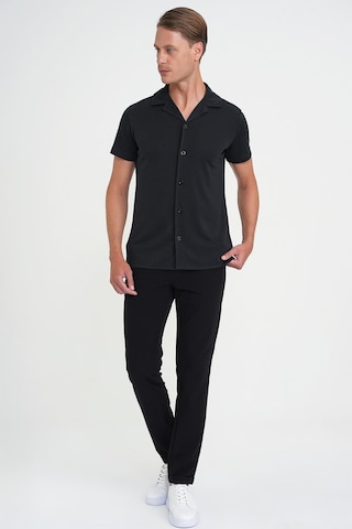 Efor Slim Fit Apaş Yaka Modal Karışımlı Kısa Kol Siyah Gömlek G 1590 Siyah