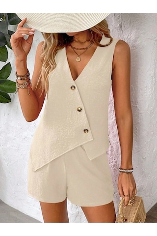 Defymoda Kadın Askılı Önü Düğmeli Asimetrik Detaylı Bluz Ve Astarlı Short Ikili Takım Bej