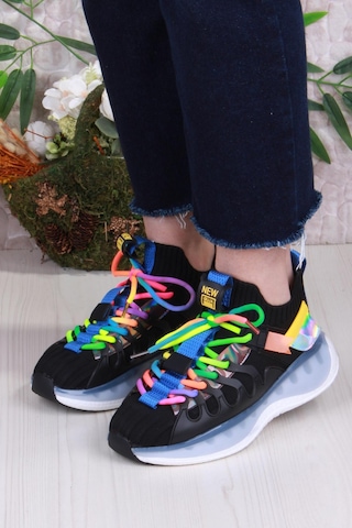 Guja Karsu Rahat Esnek Özel Tasarım Renkli Bağcuklı Sneaker Kadın Ayakkabı Siyah