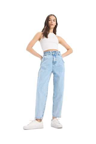 DeFacto Paperbag Beli Lastikli Bilek Boy Jean Yıkamalı Pantolon E3184AX25SPNM85