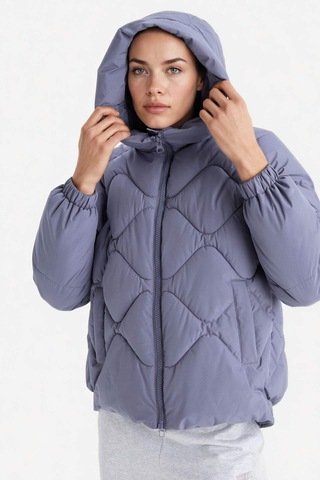Defacto Defactofit Su İtici Oversize Fit Geniş Kalıp Kapüşonlu Fermuarlı Cepli Şişme Mont E9260ax25aupr492 Mor-pr492
