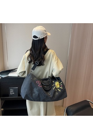 Sones Graffiti Kişisel Seyahat Çantaları Açık Hava Rahat Büyük Kapasiteli El Çantası Çapraz Askılı Çanta Siyah