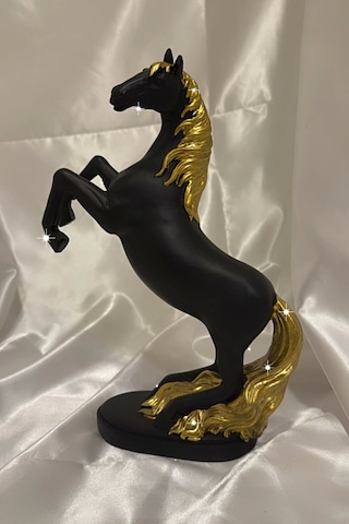 Kaideli Şahlanan Kırat Gold Yeleli Siyah