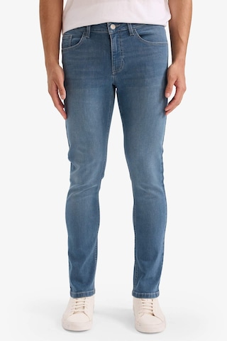Defacto Carlo Skinny Fit Ekstra Dar Kalıp Normal Bel Ekstra Dar Paça Jean Pantolon A6943ax26spnm84 İndigo-nm84