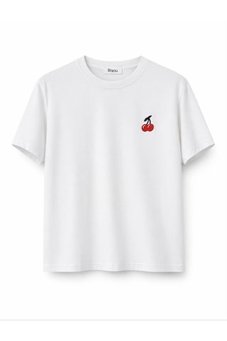 Kiraz Desenli Beyaz T-shirt