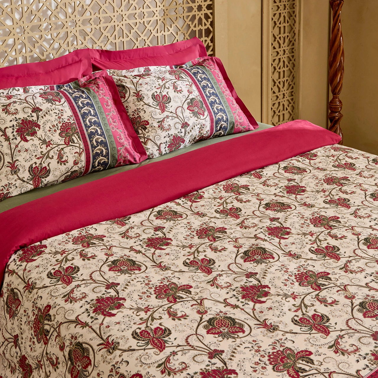 Karaca Home Mırabel Çift Kişilik Nevresım Takımı Bordo Bordo