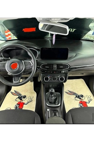 Bugs Bunny Desenli Kaymaz Taban Dekoratif Oto Halı Paspas Üniversal Yıkanabilir Her Araca Uyumlu Ka