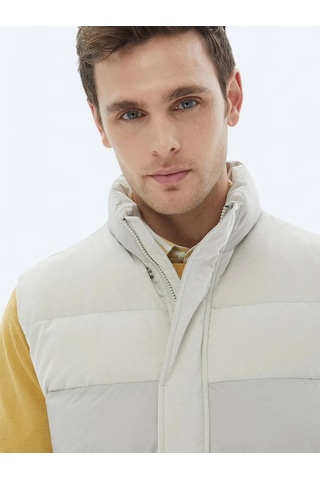 Kip Bej Regular Fit Dik Yaka Casual Dokuma Spor Yelek Bej