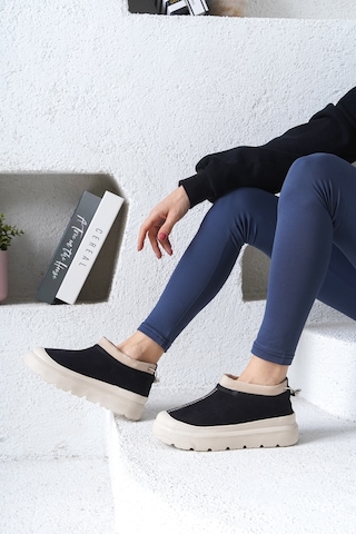 D436 Kadın Soğuk Geçirmez Kışlık Bot Siyah