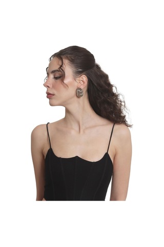 Kadın Lak Gümüş Renk Kaplama Çivili Model Spiral Baskılı Tasarım Küpe Gümüş