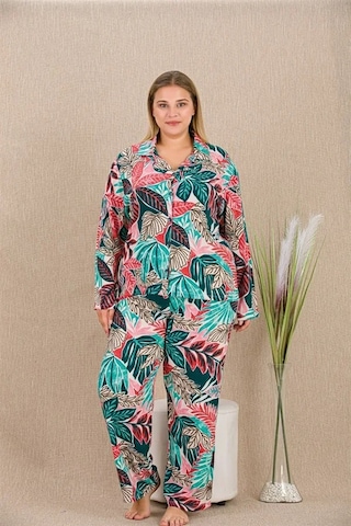 Angbutik Büyük Beden Renkli Yaprak Desenli Düğmeli Uzun Kol Viskon Pijama Takımı Görsel