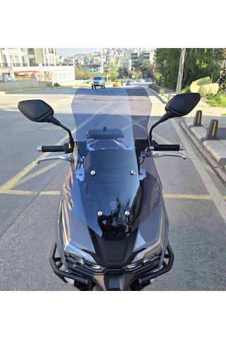 Motocam Rks Freccia Ön Cam 2022-2026 Model 55cm Füme Renkli 4mm Kısa
