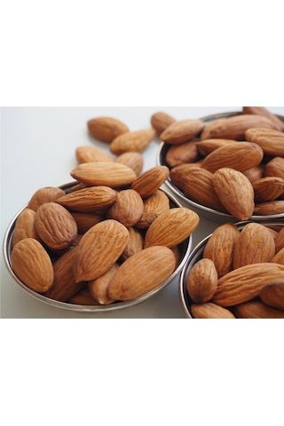 Çerezciyiz Biz Çiğ Badem İçi Tuzsuz 1 KG