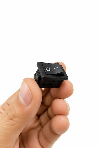 Kare Işıksız On/off Anahtar Switch 2 Pin 15x21 Mm Siyah Anahtar 10 Adet 6a/250vac 10a/125/250cac