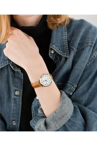 Q&Q QZ03J104Y Kadın Kol Saati