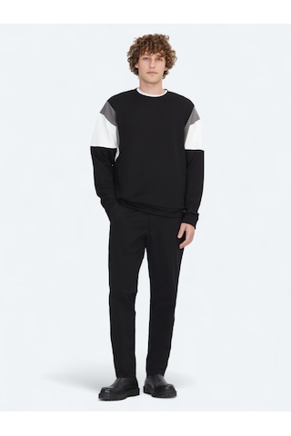 Kip Siyah Bisiklet Yaka Sweatshirt Siyah -