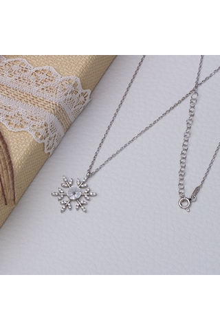 Kar Tanesi Sedef Çiçekli Model Zirkon Taşlı 925 Ayar Gümüş Kadın Kolye Gümüş - Rodyum