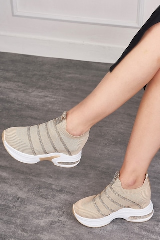 Günlük Triko Kadın Sneaker Gizli Topuk Taşlı Oval Burunlu Rahat Kalıp Nefes Alabilen Spor Ayakkabı 271 Bej