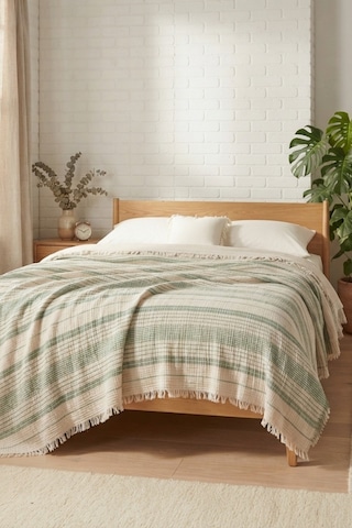 Natura Soft Ekru 4 Kat Müslin Çift Kişilik Yatak Örtüsü 220x230 Cm %100 Pamuk Çok Amaçlı Koltuk Örtüsü Ve Tv Battaniyesi Yeşil