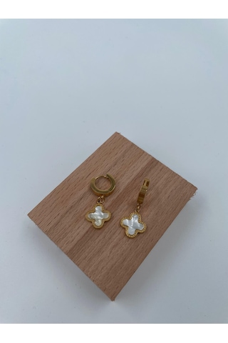 Xbaby Beyaz Dolgulu Yonca Gold Küpe
