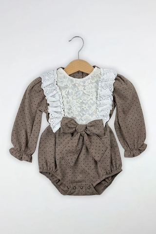 Kız Bebek Dantel Ve Kurdele Detaylı Tulum Kahverengi