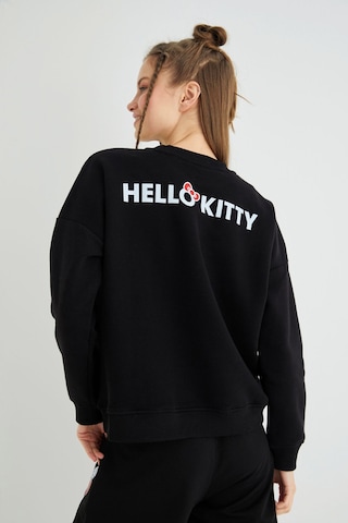 Hello Kitty Lisanslı Baskılı Kalın Oversize Fit Sweatshirt Çok Renkli