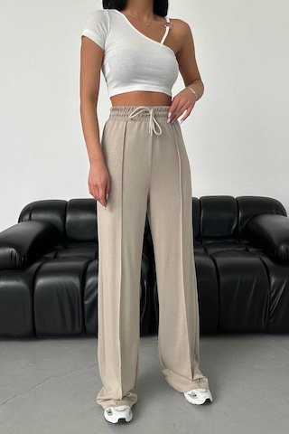 Neşeli Butik Kadın Bej Modal Kumaş Bol Paça Pantolon Nbg003
