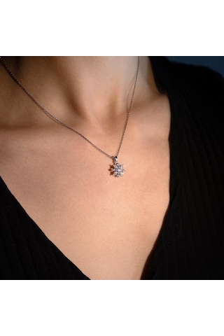 0.64 Karat Pırlanta Fantezi Kolye