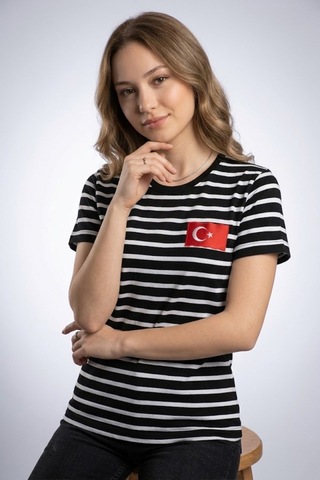 Technomonkey Kadın Slim Fit Dar Kesim Türk Bayrağı Baskılı Siyah Beyaz Çizgili Kısa Kollu Tişört