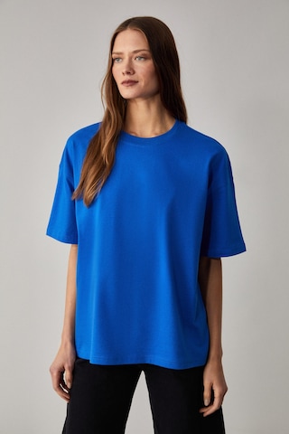 Grimelange Lagertha Kadın %100 Organik Pamuklu Kalın Dokulu Oversize Fit Yuvarlak Yakalı Mavi T-shirt Mavi