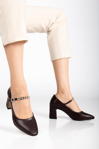 Kadın Stiletto Topuklu Ayakkabı Kahve Suni Deri Baret Taşlı Kalın Topuklu-4172 Kahve