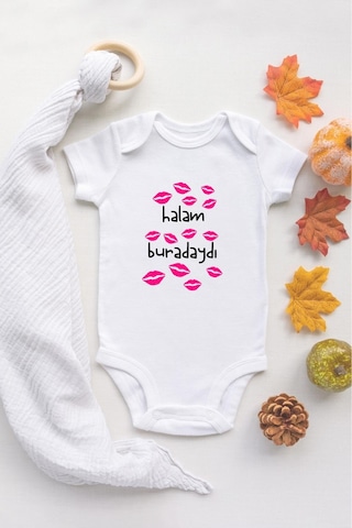 Tuğba Baby Halam Buradaydı Yazılı Öpücük Baskılı Bebek Body %100 Pamuklu Beyaz Badi Zıbın Beyaz