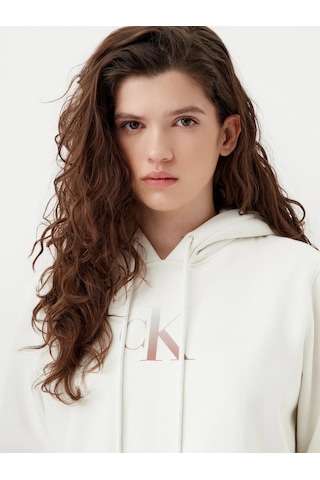 Calvin Klein Calvın Kleın Kadın Sweatshırt J20j224721-ybı J20j224721-ybı Krem Krem