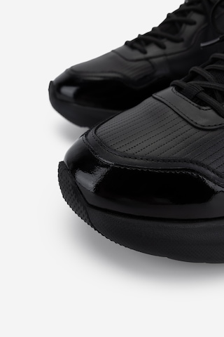 Valmenti Erkek Hakiki Deri Siyah Sneakers & Spor Ayakkabı 381 23312 Erk Ayk Y26 Sıyah
