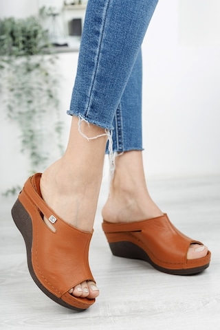 Hakiki Deri Dolgu Topuk Kadın Terlik