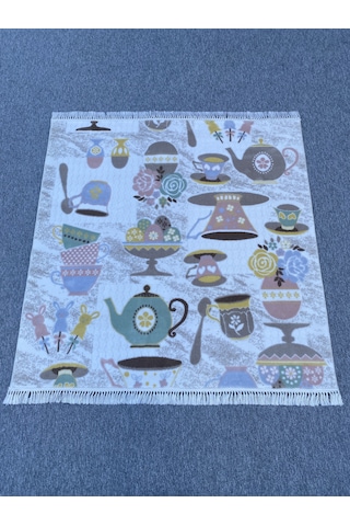 Kahve Fincanlı Desenli Kesme Halı 150x155 Akrilik Saçaklı Halı