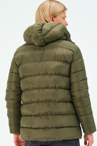 M8657 Dewberry Erkek Mont-haki Haki