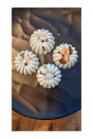 Morpho Effect Group Çiçek Spesiyal Çilek Çikolata Hediyelik Çikolata 500 G Morpho Effect Group Çiçek Spesiyal Çilek Çikolata Hediyelik Çikolata 500 G