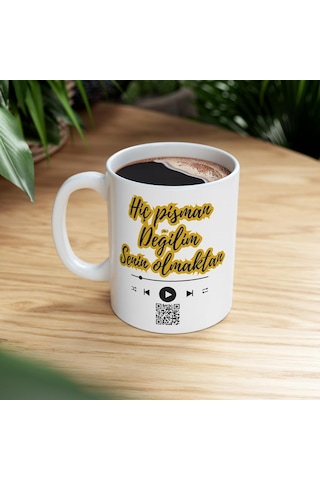 Mrn - Hiç Pişman Değilim Senin Olmaktan Qr Kodlu Baskılı Yazılı Kupa Bardak Çok Renkli
