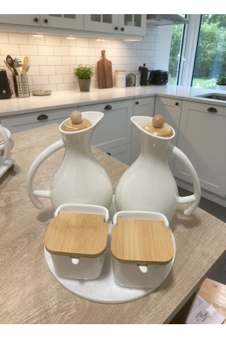 Qerhome Yuvarlak Mermer Stantlı Porselen 2'li Yağlık & Porselen 2'li Tuzluk Mutfak Seti Beyaz