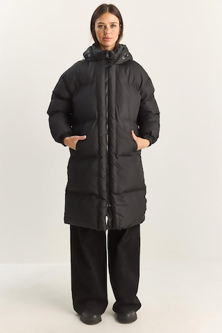 Shade Kadın Cep Detaylı Astarlı Kapüşonlu Uzun Puffer Mont 1129 60283868 - Siyah