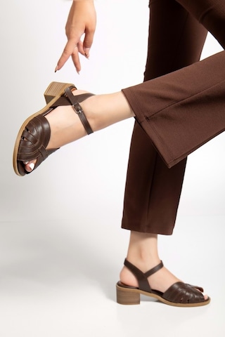 Analin Shoes Kadın Hakiki Deri Bilekten Bağlı Sandalet - Kahve