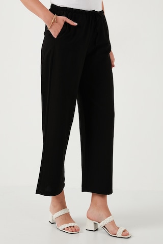 Lela Keten Karışımlı Regular Fit Normal Bel Geniş Paça Bayan Pantolon 5866030 Siyah