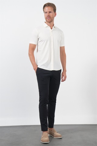 İmza Beyaz İtalyan Yaka Kısa Kol Cepsiz Slim Fit Esnek Gömlek 1004260159