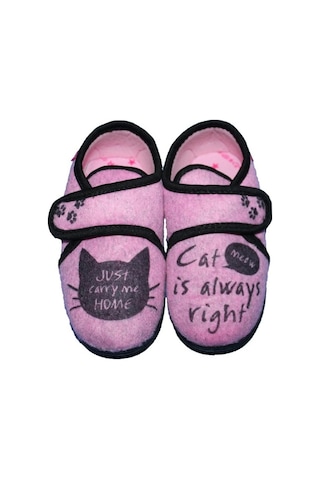 Gezer Kız Çocuk Kreş Ana Okulu Ev Içi Panduf