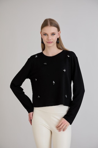 Sortie Collection Çiçek Aksesuarlı Modal Bluz Siyah