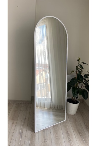 Ersan Dizayn Metal Çerçeve Beyaz Oval Ayaklı Boy Aynası