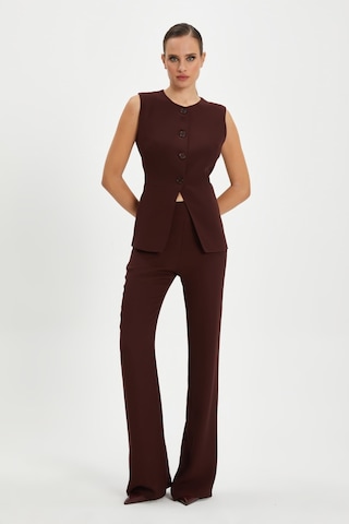 Serpil Exclusive Kadın Minimalist Düz Kesim Pantolon - Modern Ve Konforlu Tasarım - Ofis Ve Günlük Kullanımlar İçin İdeal Bordo