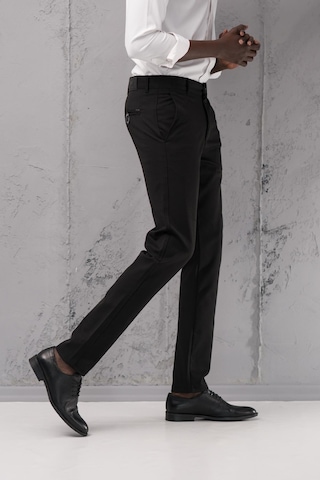 Slimfit Pamuklu Likralı Esnek Mevsimlik Kumaş Pantolon Siyah