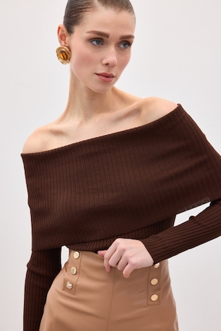 Sateen Madonna Yaka Triko - Kahve-136621 Kahve